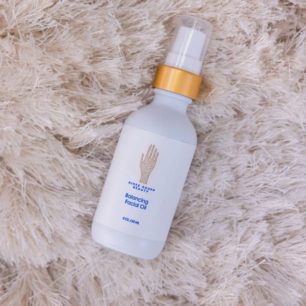 Organic Balancing Facial Oil - Image 3